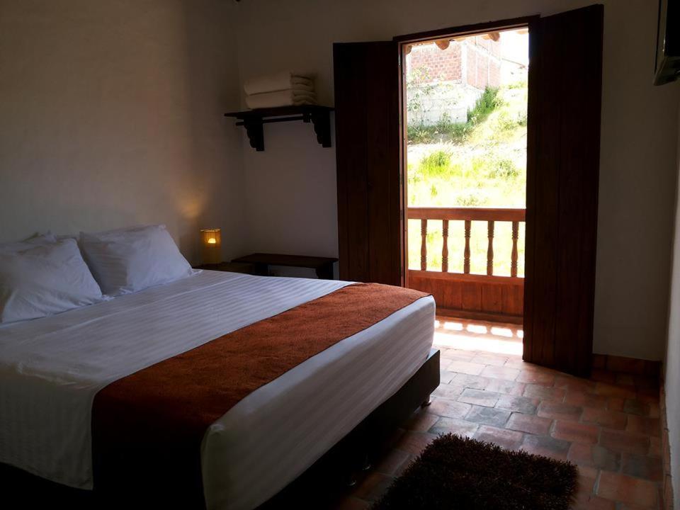 Casona Chara Hotel Barichara Eksteriør billede